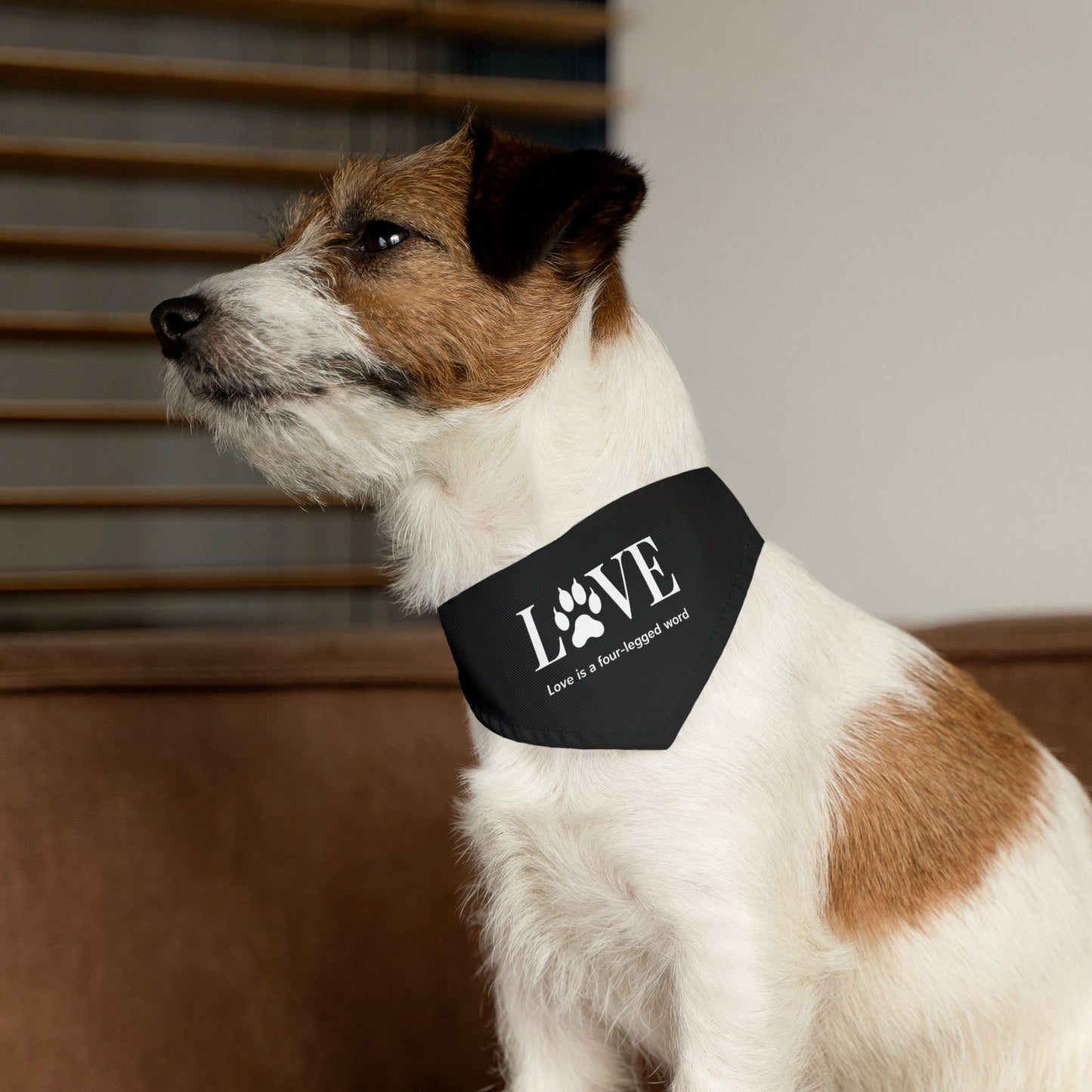 Love Pet Bandana Collar - Perfect for Dog Lovers - Adjustable & Stylish